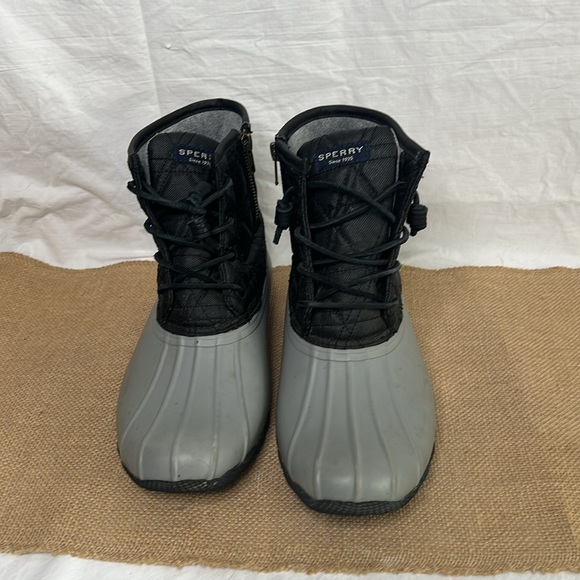 Sperry rain boots - Picture 2 of 6